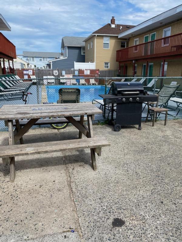Offshore Motel Seaside Heights Exterior photo